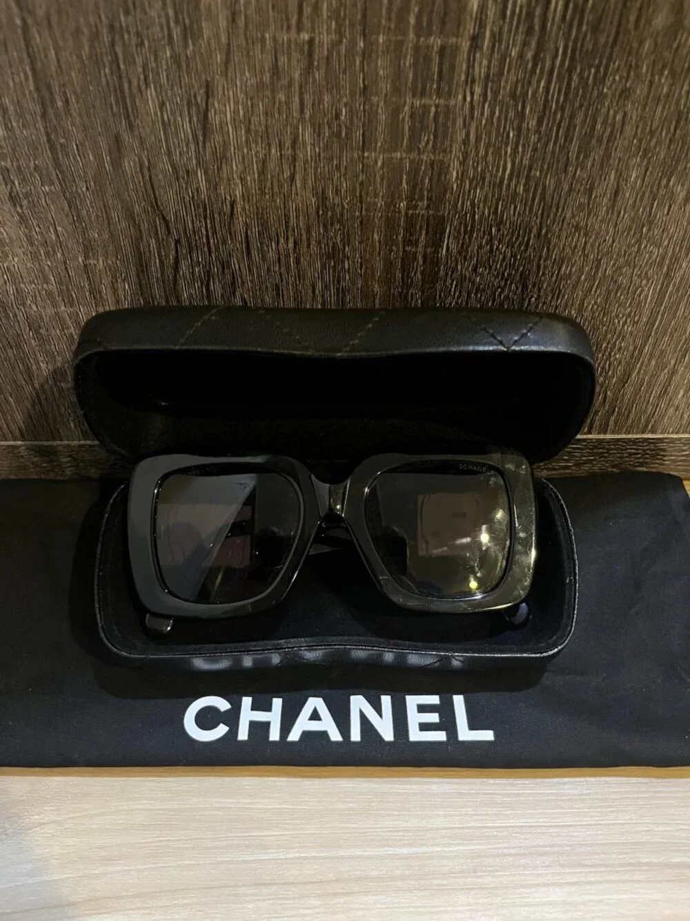 Women's Oversized Square Sunglasses